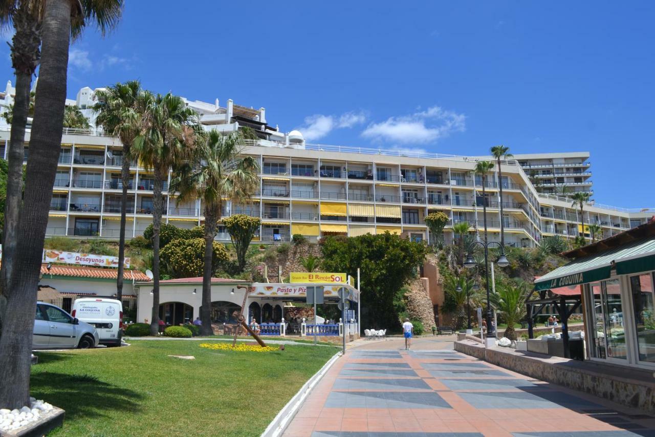 Sea Front Studio With Spacious Balcony Santa Clara Torremolinos Exterior foto
